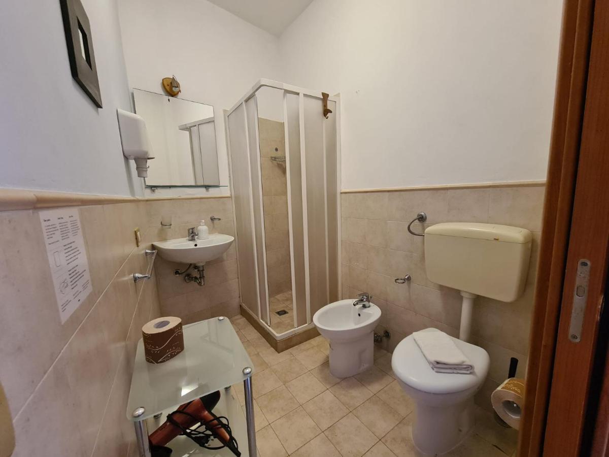 L'Apparthotel Ragusa Exteriör bild